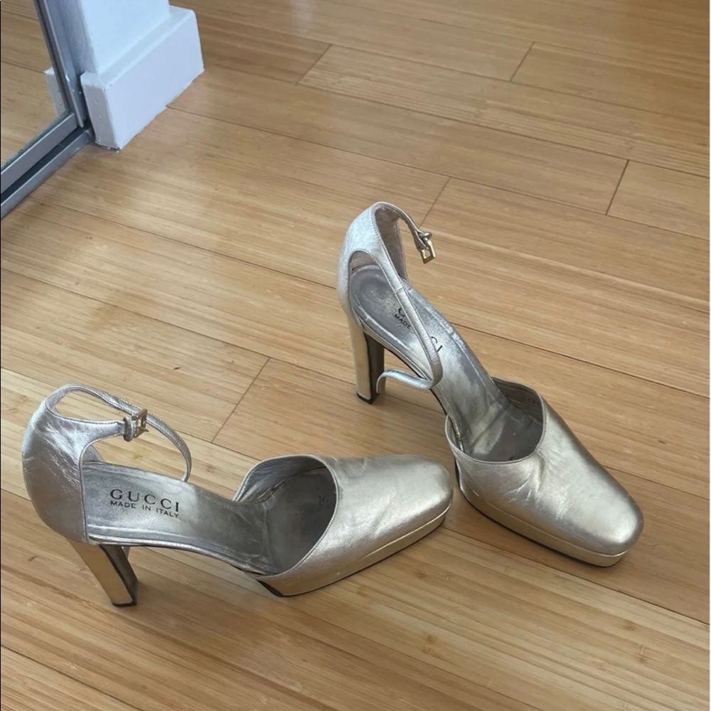 Gucci gold heels